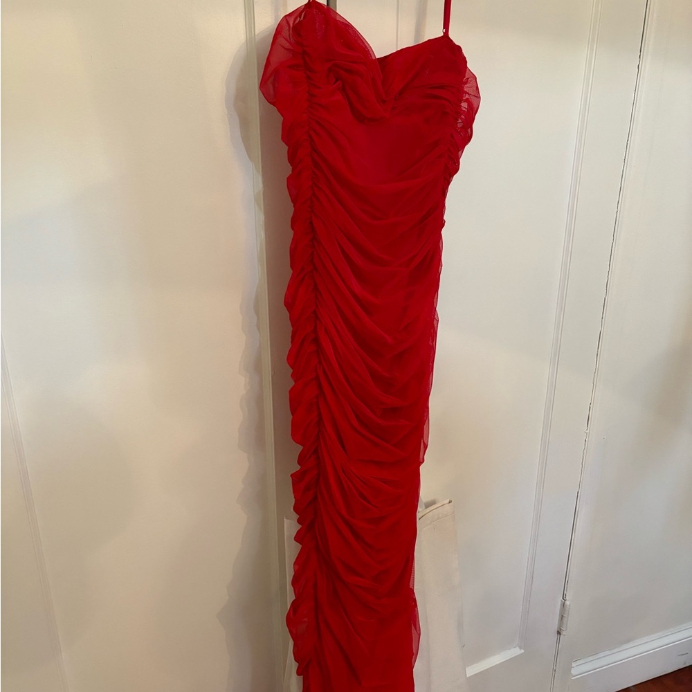 HOUSE OF CB Ruched Midi Dress